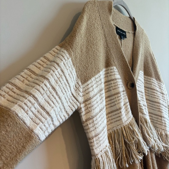 Peace Love World Black Label Fringe Cozy Knit Tan Cardigan Medium Bohemian - Picture 9 of 14
